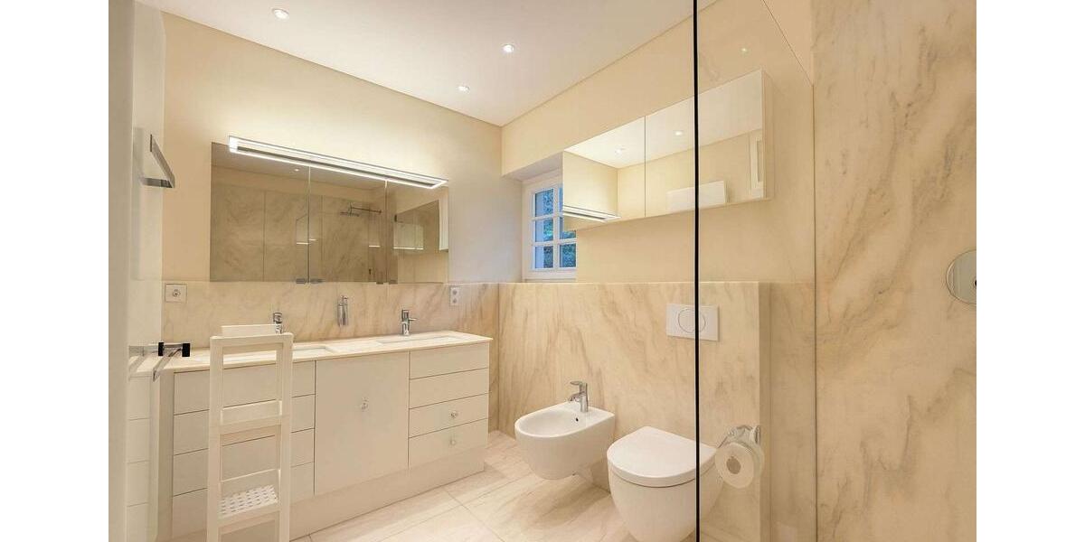 Etagenwohnung Heidelberg Neuenheim - 4 Zimmer, 130 m&sup2;, 2.750&euro; | Angebot:25146635