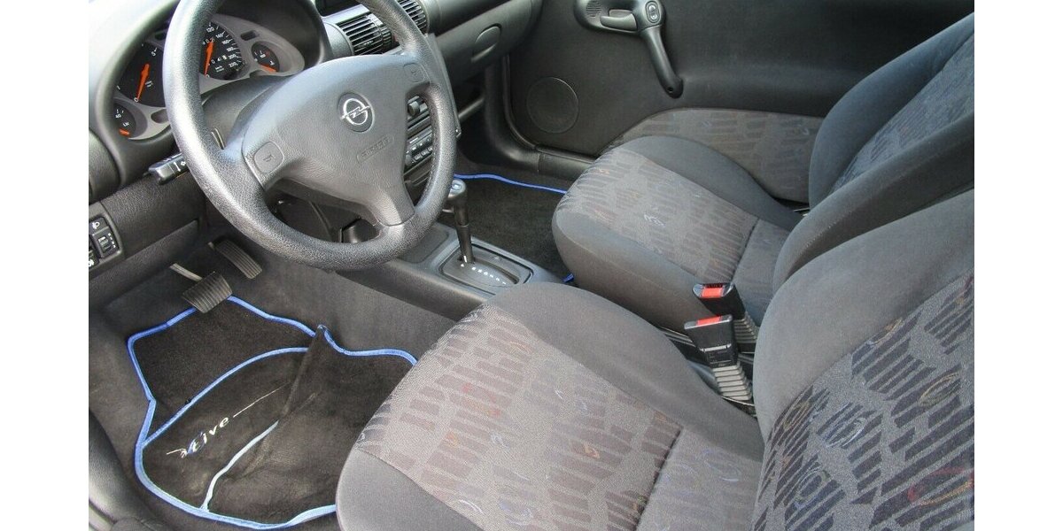 Opel Tigra 1.4 16V Automatik mit nur 41.900 Kilometer 41.900 km 8.985 € Hirschberg 69493