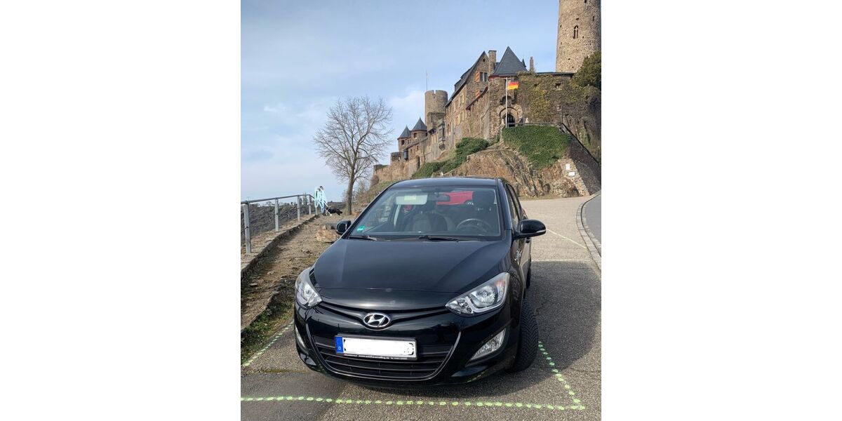 Hyundai i20 110.000 km 8.900 &euro; Rauenberg 69231