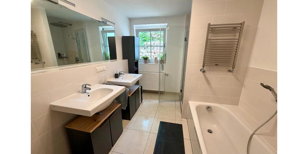 Maisonettenwohnung Edingen-Neckarhausen Neckarhausen - 4 Zimmer, 128 m&sup2;, 2.150&euro; | Angebot:26699174