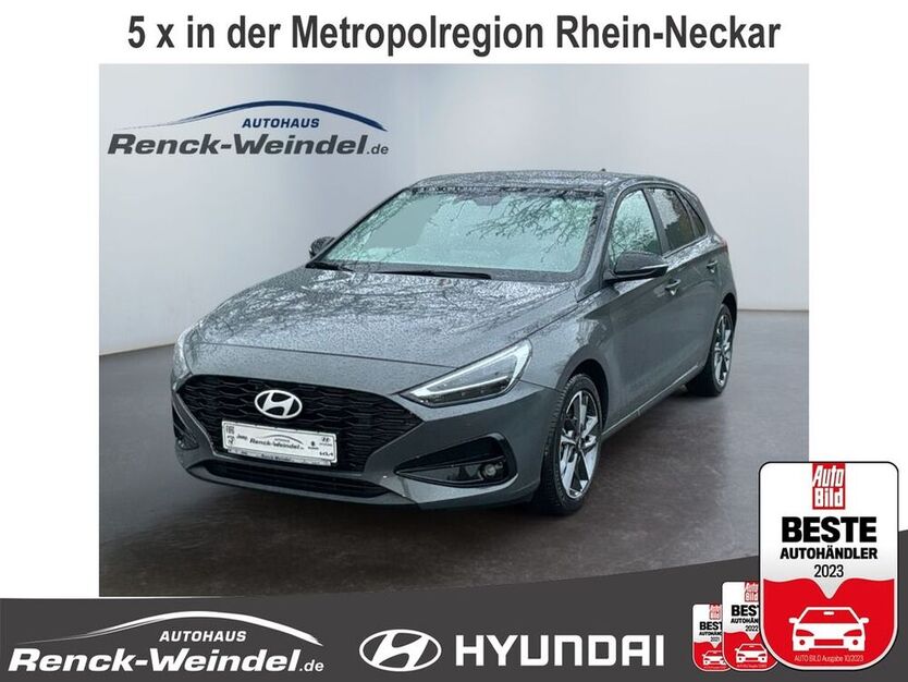i30
