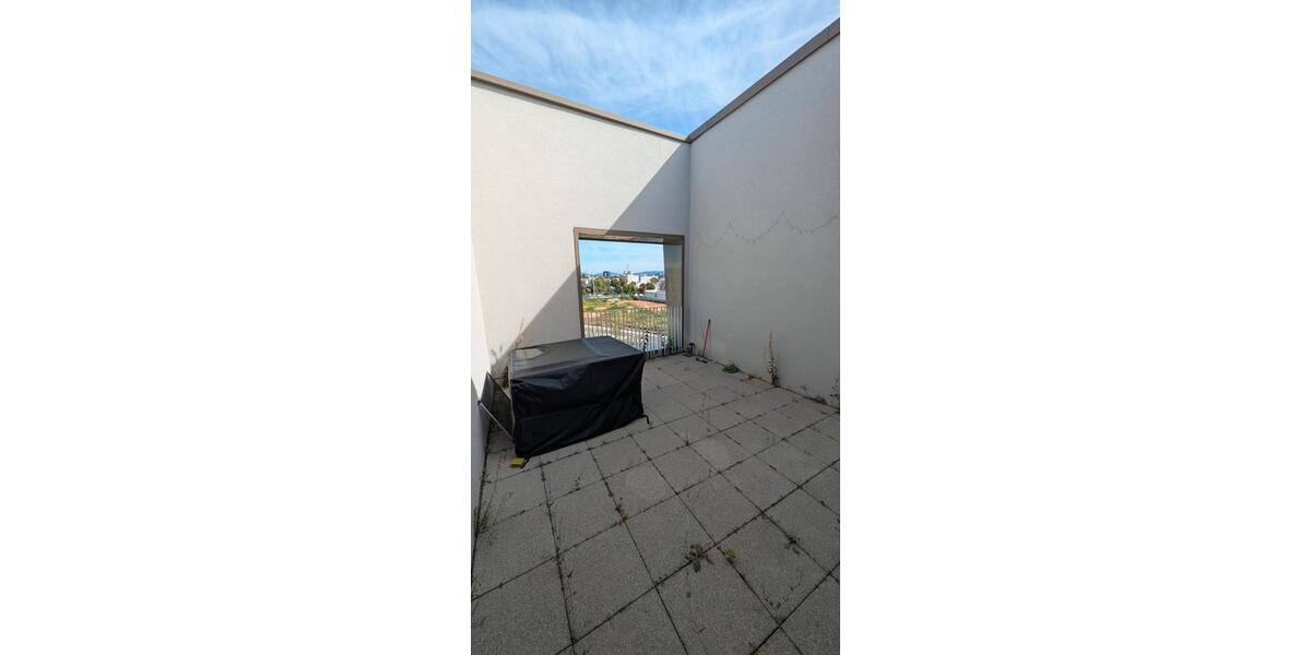 Etagenwohnung Mannheim - 4 Zimmer, 110 m&sup2;, 1.750&euro; | Angebot:26226403