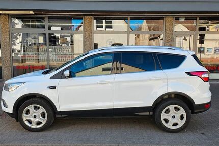Ford Kuga 141.890 km 11.900 &euro; WALDSEE 67165