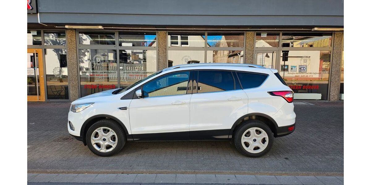 Ford Kuga 141.890 km 11.900 &euro; WALDSEE 67165