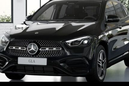 Mercedes-Benz GLA 200 9.900 km 45.250 € Mannheim 68165
