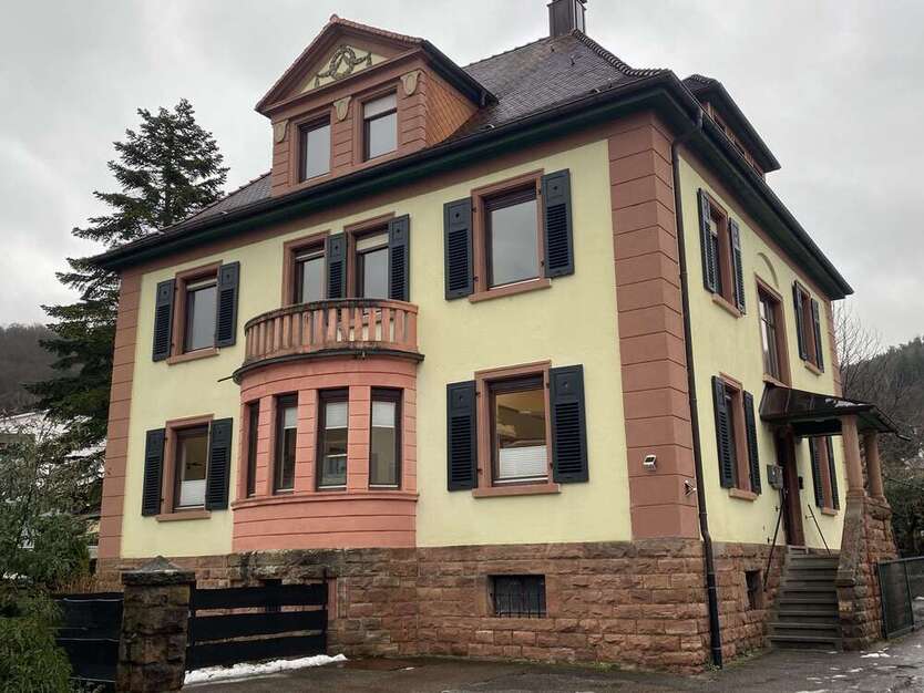 Haus zum Kaufen in Eberbach 549.000 € 300 m²