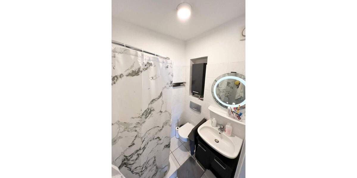 3-Zimmer-Wohnung mit Balkon und Parkplätze in Bammental 3 zimmer