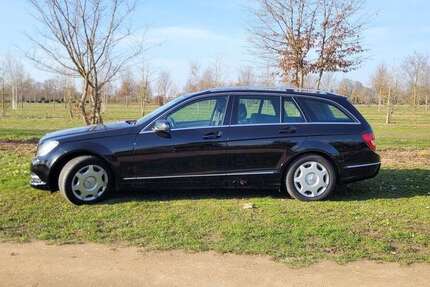 Mercedes-Benz 220 286.000 km 9.700 &euro; Schriesheim 69198