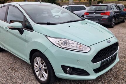 Ford Fiesta 74.654 km 7.850 € Sinsheim- Reihen 74889