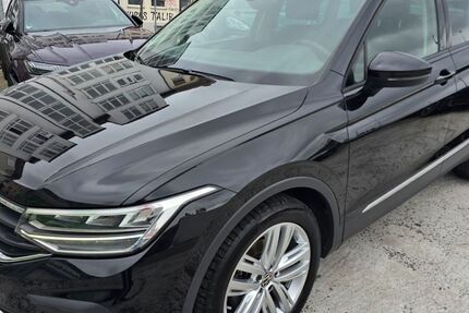 VW Tiguan 156.000 km 24.990 € Mannheim 68159