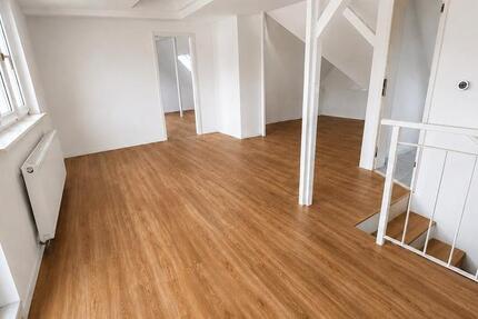Wohnung Weinheim - 2 Zimmer, 64 m&sup2;, 800&euro; | Angebot:26563799