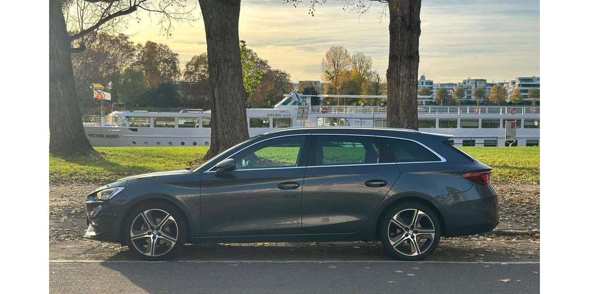 Seat Leon 68.000 km 24.450 € Mannheim 68159