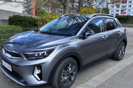 Kia Stonic 6.750 km 19.375 &euro; Heppenheim 64646