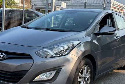Hyundai i30 120.000 km 4.990 &euro; Weinheim 69469