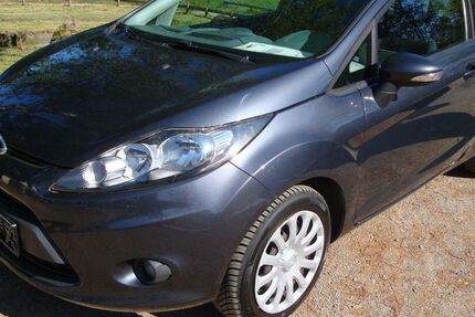 Ford Fiesta 28.200 km 6.499 &euro; Lorsch 64653