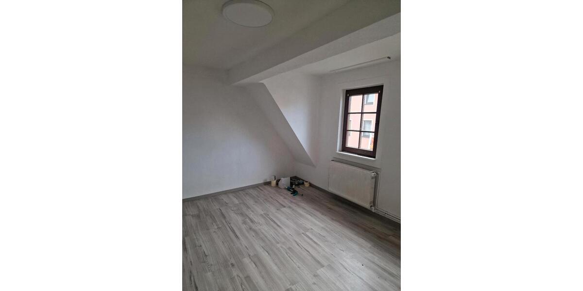 Etagenwohnung Oberzent - 1 Zimmer, 80 m&sup2;, 950&euro; | Angebot:26276562