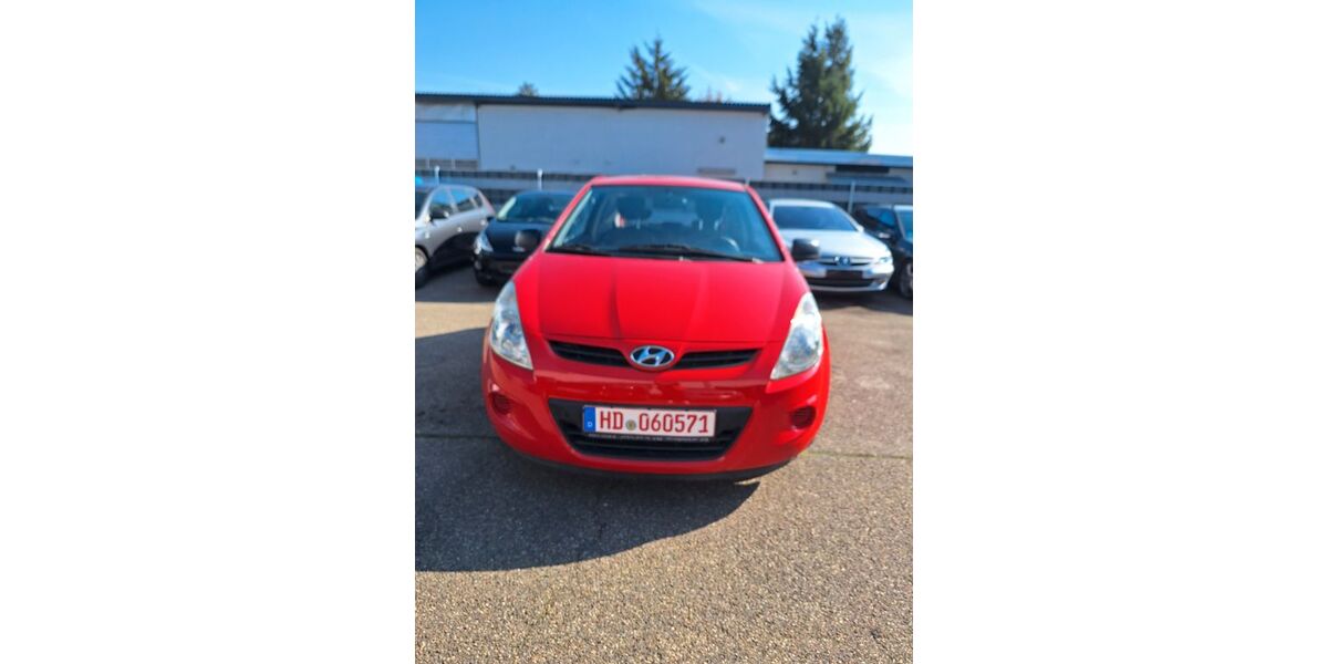 Hyundai i20 220.000 km 1.800 &euro; Reilingen 68799