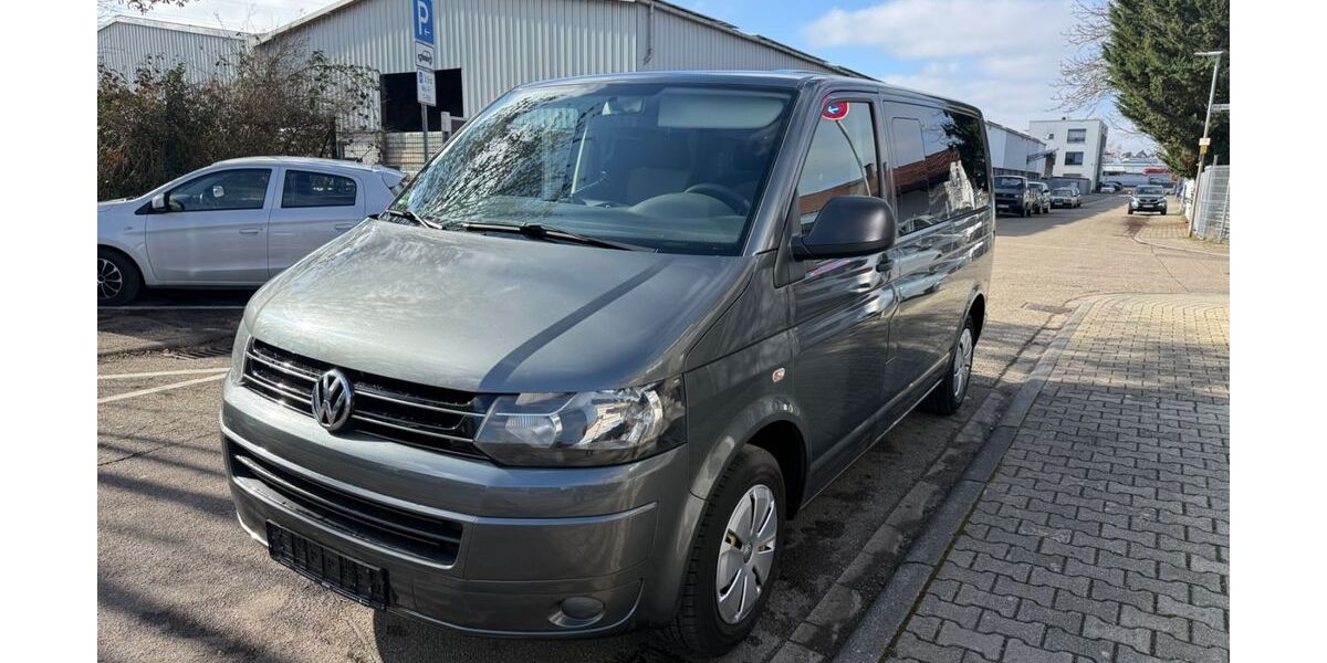 VW T5 Transporter 319.600 km 10.999 &euro; Kronau 76709