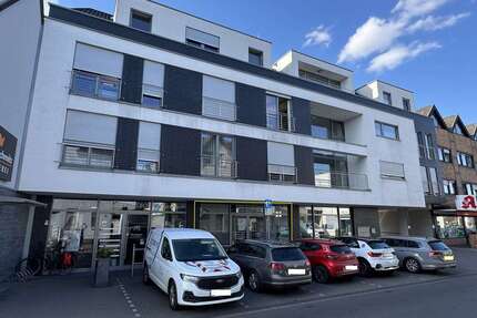 Büro in Niederkassel 1.200 € 103.5 m²