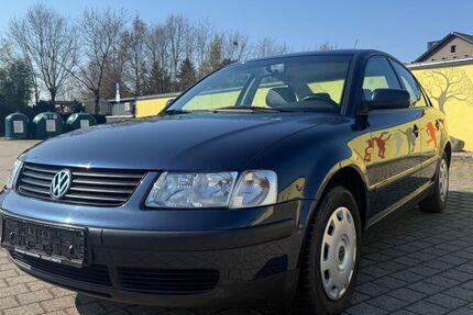 VW Passat 42.300 km 6.999 &euro; Kronau 76709