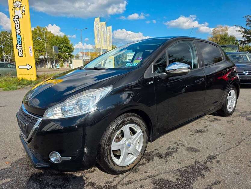 Peugeot 208 111.000 km 4.700 € Viernheim 68519