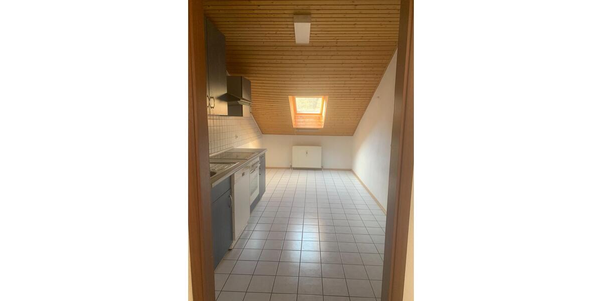 3 WG-Zimmer in 4 Zimmer-Wohnung für befristet bis 30.06.20 4 zimmer