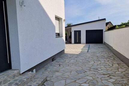 Haus Philippsburg Rheinsheim - 7 Zimmer, 155 m&sup2;, 519.000&euro; | Angebot:25680037