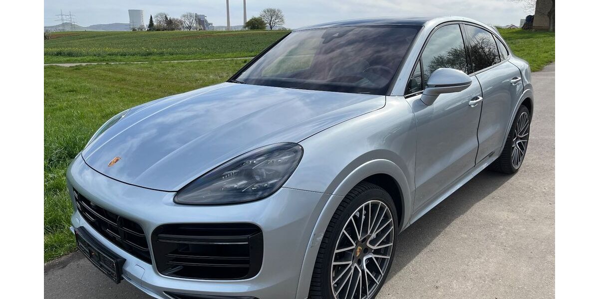 Porsche Cayenne 16.000 km 140.000 € Sinsheim 74889