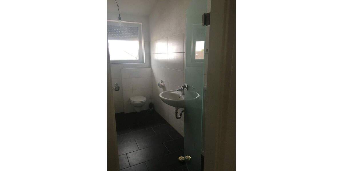Etagenwohnung Walldorf - 3 Zimmer, 90 m&sup2;, 329.000&euro; | Angebot:25696030