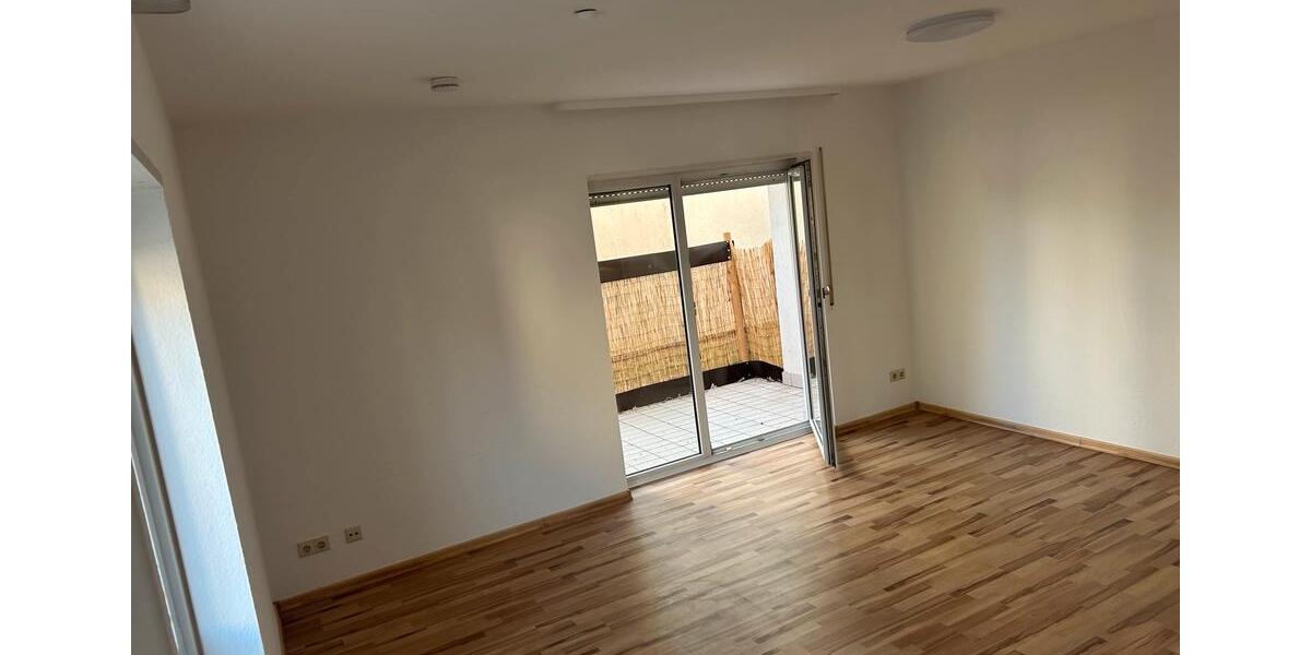 Moderne Einzimmerwohnung mit Terrasse in Mühlhausen 1 zimmer