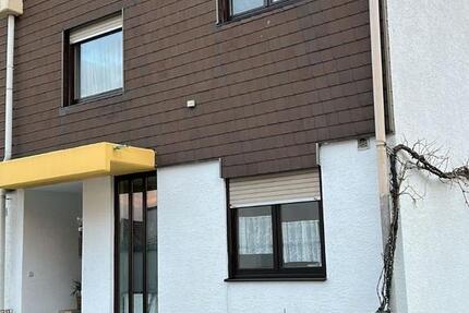 Haus Schifferstadt - 6 Zimmer, 162 m&sup2;, 1.750&euro; | Angebot:25457347