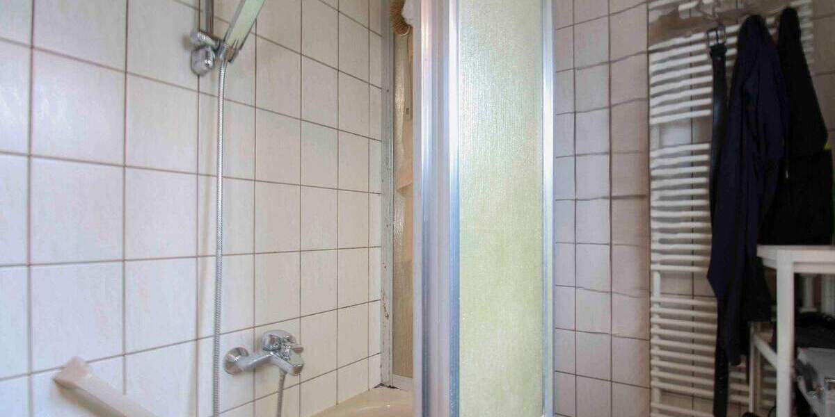 Hockenheim-Highlight - Modernisiertes Zweifamilienhaus mit Charme und Platz 6 zimmer