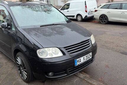 VW Touran 203.800 km 4.000 &euro; Mannheim 68259