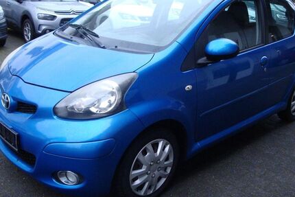 Toyota Aygo (X) 49.450 km 5.799 &euro; Lorsch 64653