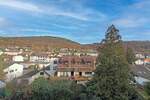 Neckargemünd: Attraktive, großzügige DHH in gesuchter Lage mit Garten und tollem Ausblick 5 zimmer