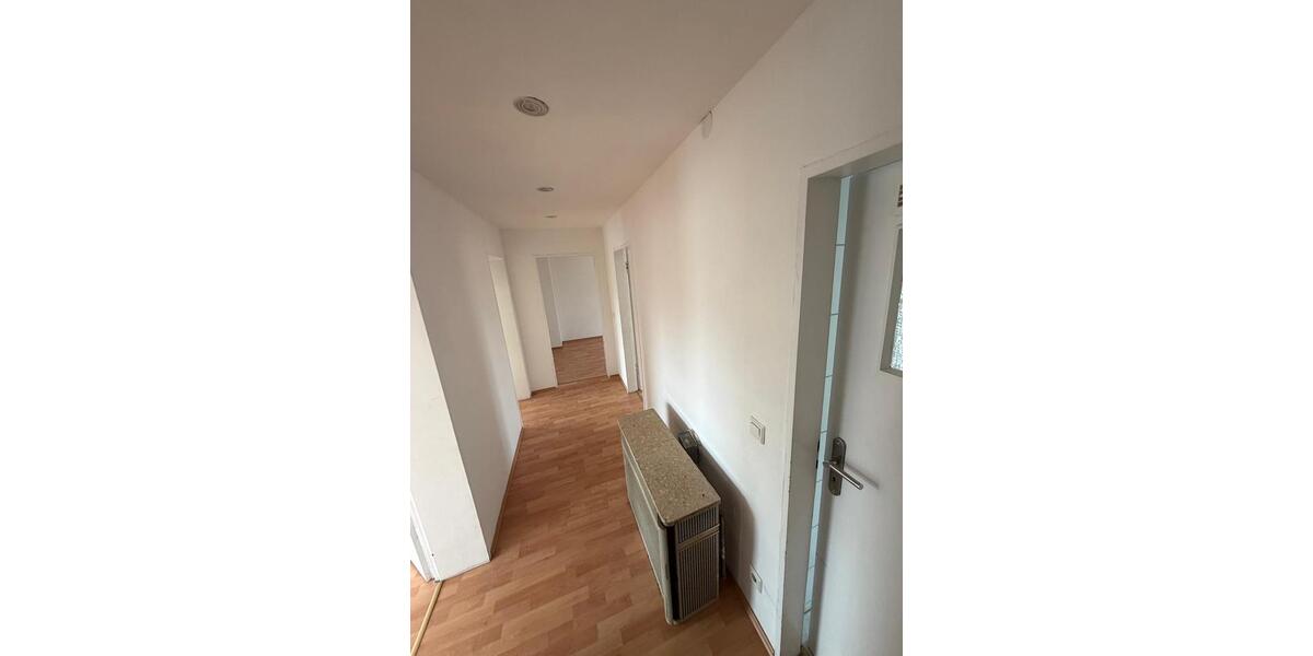 Etagenwohnung Mörlenbach - 3 Zimmer, 80 m&sup2;, 1.250&euro; | Angebot:26362137