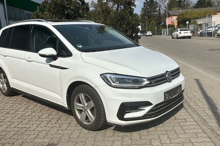 VW Touran 216.000 km 11.999 &euro; Schifferstadt 67105