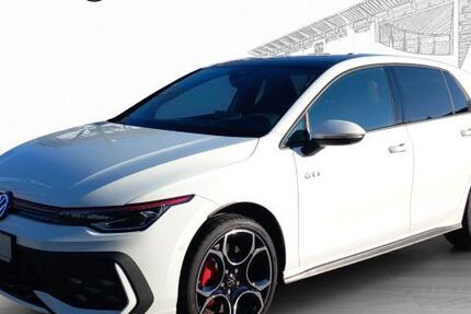 VW Golf 2.500 km 39.480 &euro; Lampertheim 68623