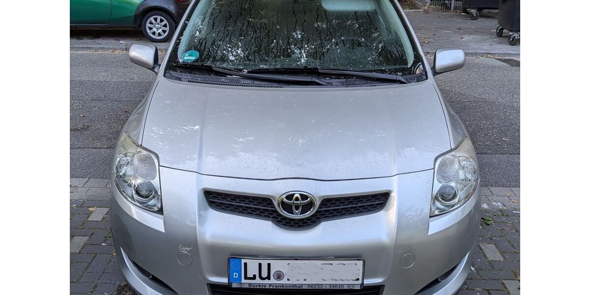 Toyota Auris 130.000 km 5.999 &euro; Ludwigshafen am Rhein 67063