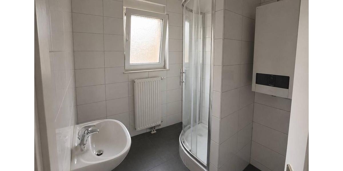 Erdgeschoßwohnung Hockenheim - 3.5 Zimmer, 75 m&sup2;, 940&euro; | Angebot:26396768