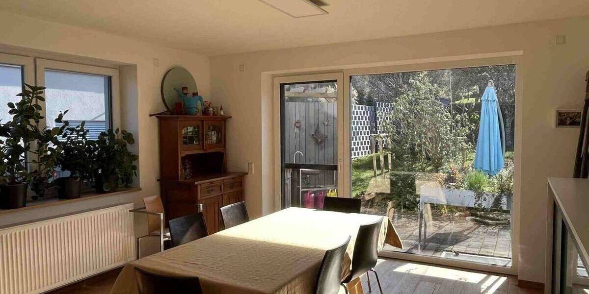 Mehrfamilienhaus, Wohnhaus Waldbrunn Waldkatzenbach - 8 Zimmer, 231 m&sup2;, 645.000&euro; | Angebot:26310180