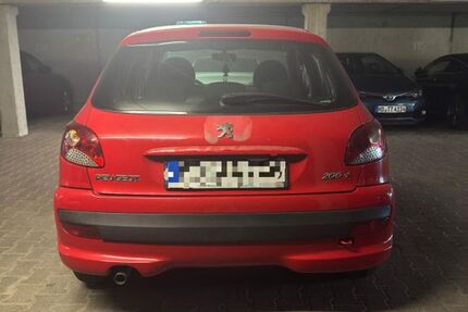 Peugeot 206 180.000 km 2.400 &euro; Hockenheim 68766