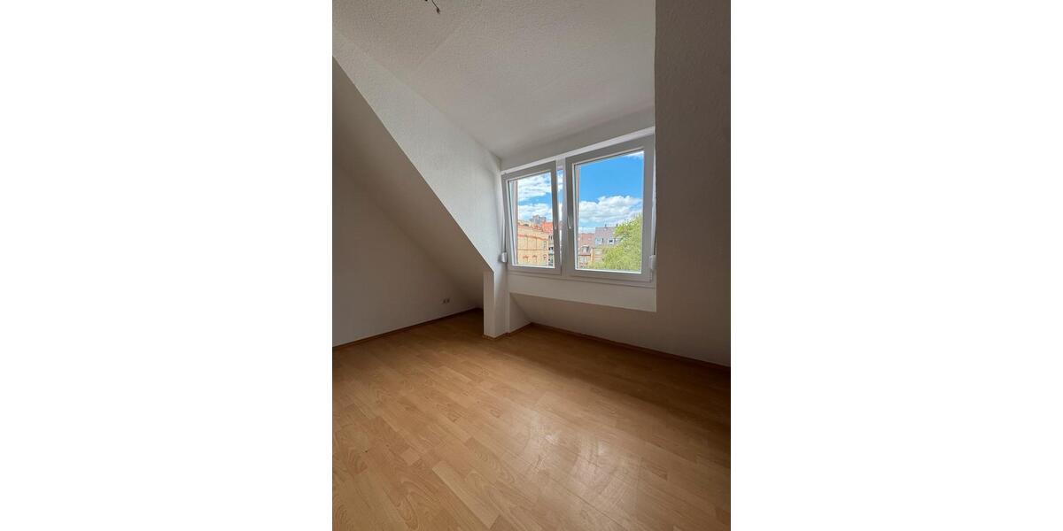 Dachgeschoßwohnung Mannheim Neckarstadt-Ost - 2 Zimmer, 48 m&sup2;, 650&euro; | Angebot:26631985