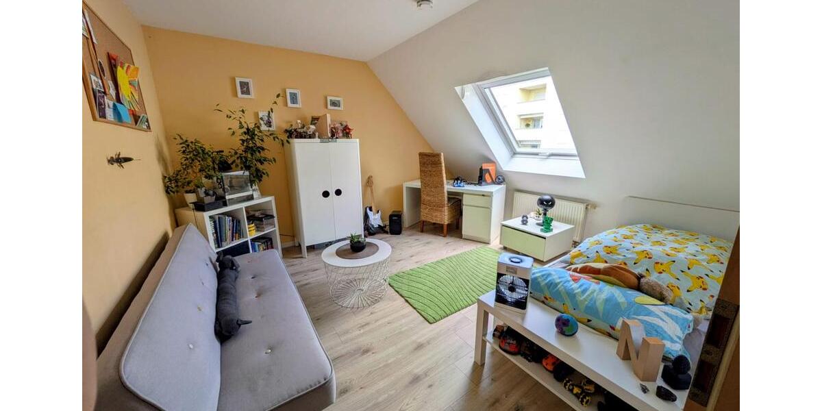 Dachgeschoßwohnung Schwetzingen - 3 Zimmer, 80 m&sup2;, 379.000&euro; | Angebot:27009011