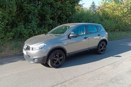 Nissan Qashqai 130.407 km 6.300 &euro; Heidelberg 69115