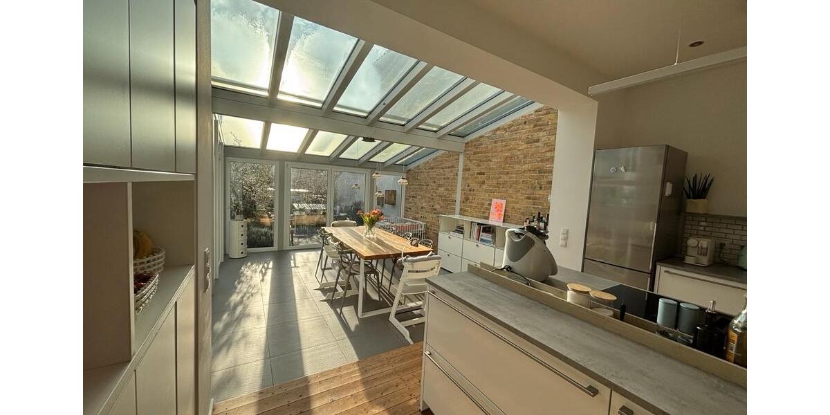 Saniertes Stadthaus mit Wintergarten und Sauna in Hockenheim 8 zimmer