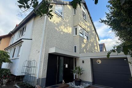 Haus Altrip - 6 Zimmer, 158 m&sup2;, 689.000&euro; | Angebot:26819043