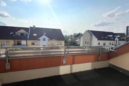 Moderne Eigentumswohnung mit Balkon und Tiefgarage