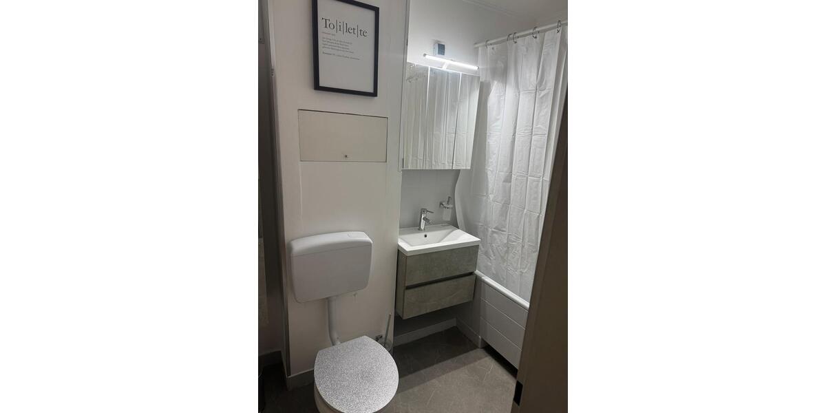 Etagenwohnung Ludwigshafen am Rhein Rheingönheim - 2.5 Zimmer, 65 m&sup2;, 185.000&euro; | Angebot:25475265