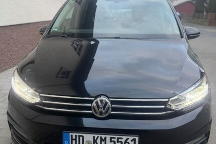 VW Touran 271.000 km 10.500 &euro; Mannheim-Seckenheim 68239